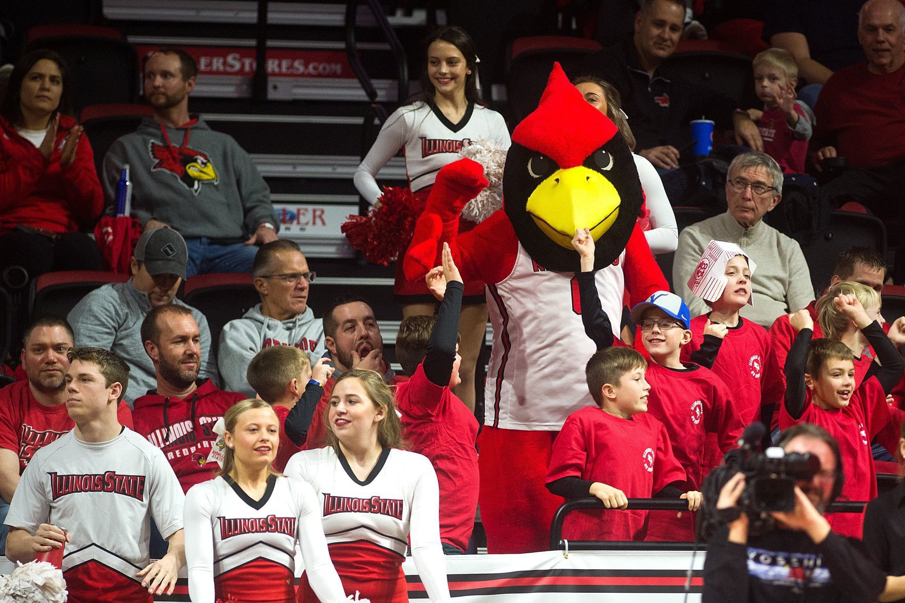 010820-blm-spt-15isuhoops